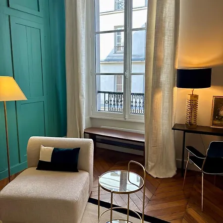 Au Coeur Du Marais Apartment